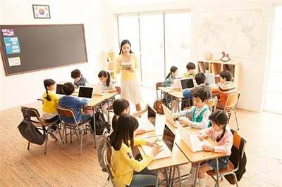 常青苗教育 以卓越產品與專業服務，贏得教育培訓市場